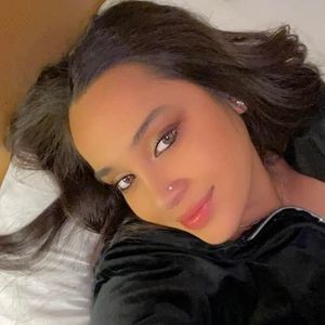 Meet your Posher, Lea